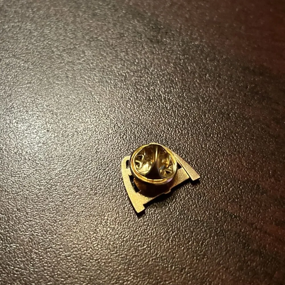 McDonald’s 15‎ Years Of Service Employee Lapel Hat Pin
